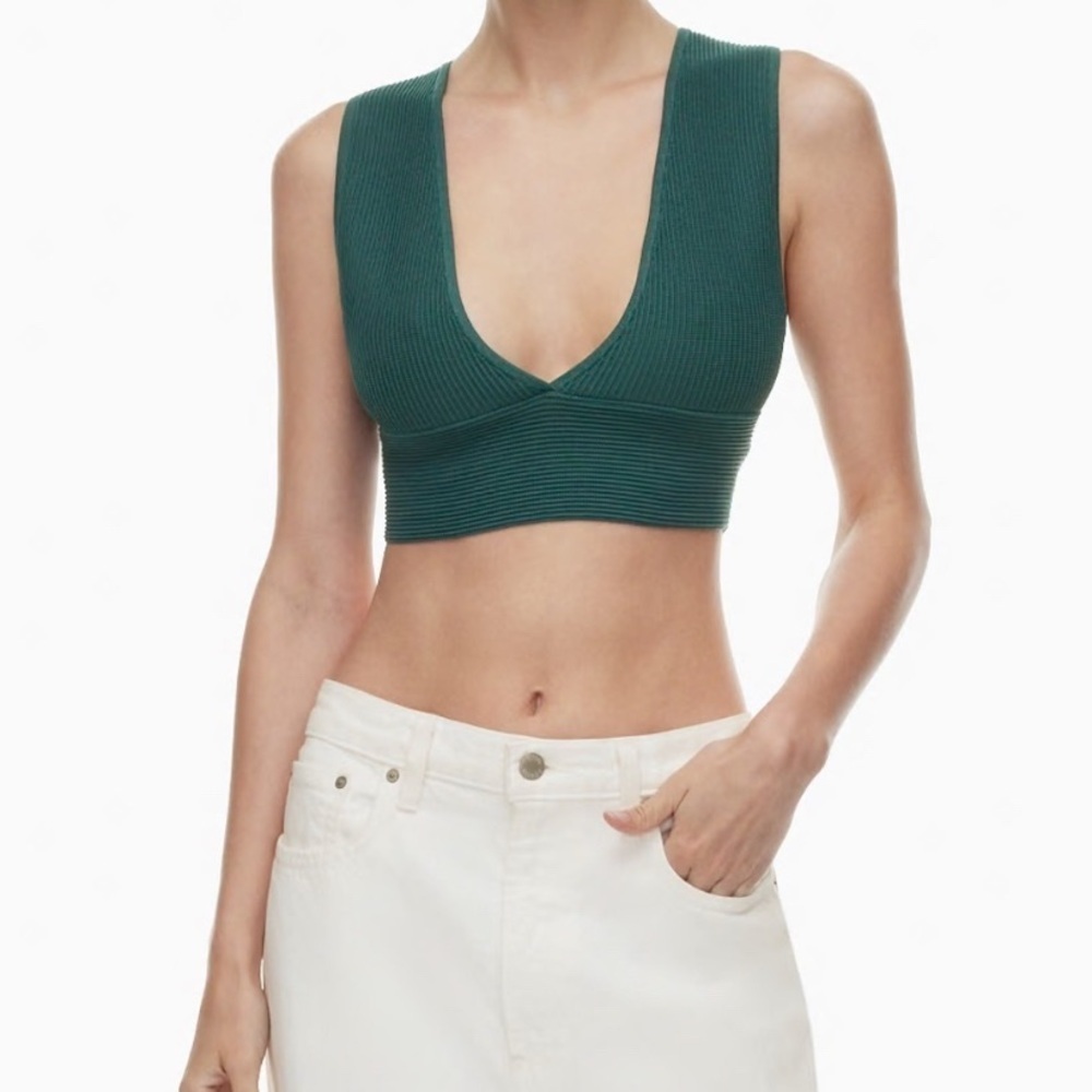 NWT ARTIZIA x BABATON Sculpt Knit Deep V Neck Green Tank Size Large - Picture 2 of 10